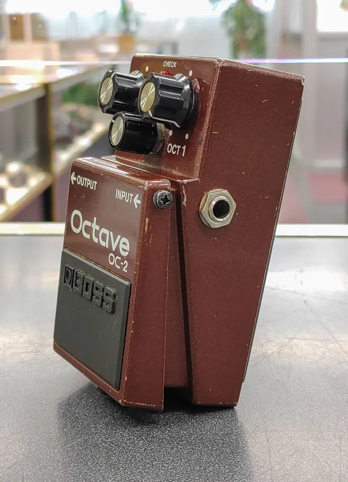 Boss OC-2 Octave Analog Pedal - Made in Japan