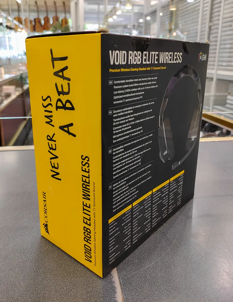 Brand new sealed Corsair VOID RGB Elite Wireless gaming headset in black retail box with PC/PlayStation 4 compatibility, 7.1