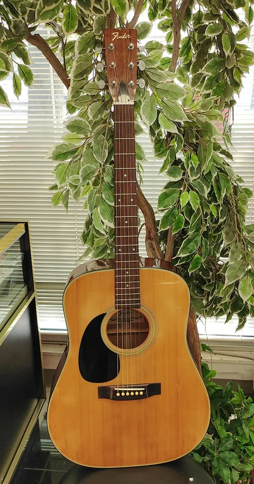 Vintage 1978 Fender F-35 made-in-Japan dreadnought acoustic guitar with natural spruce top, dark back and sides, gig bag